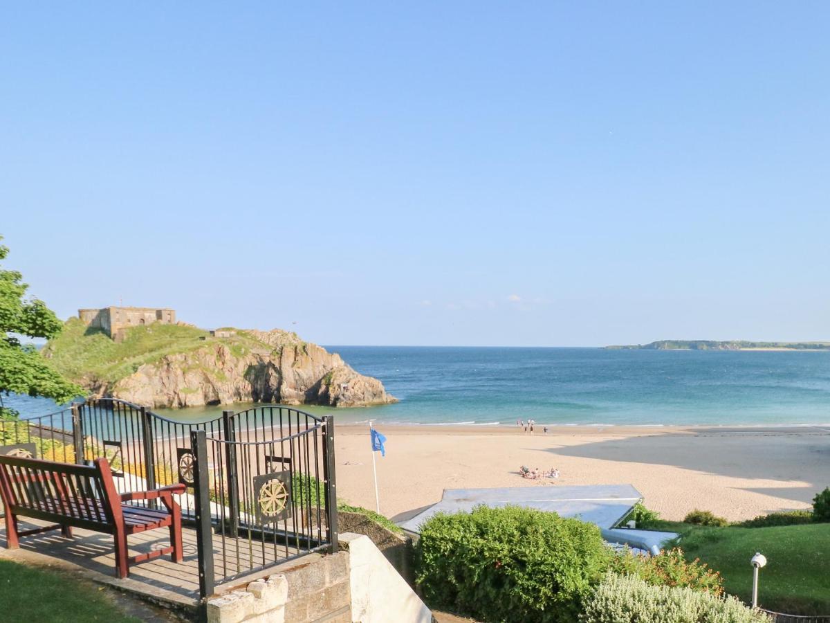 6 South Beach Court Tenby Luaran gambar